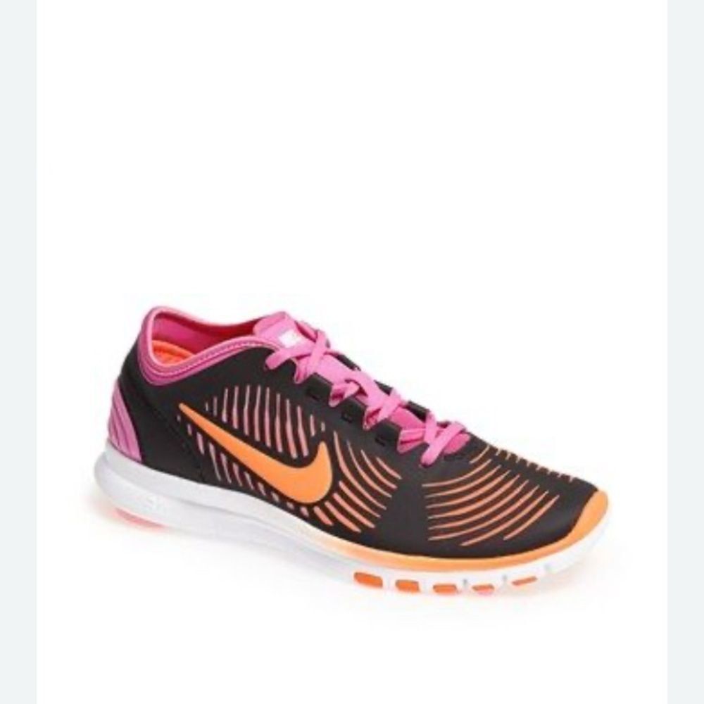 Nike Women's Black and Orange Athletic Shoes